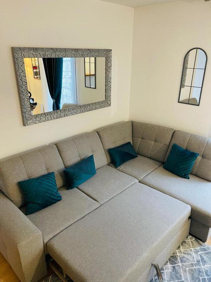 Appartement Place Toscane Serris Buitenkant foto
